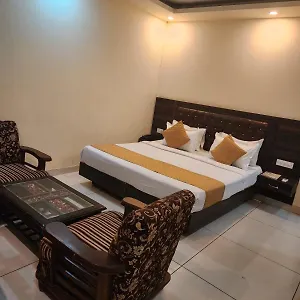 sandeep.top-gurgaonhotels.com/