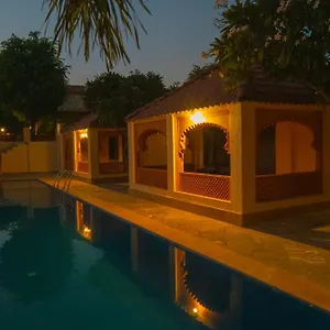 resort-unvr-a-peace-full-farmhouse.udaipurhotels.org/